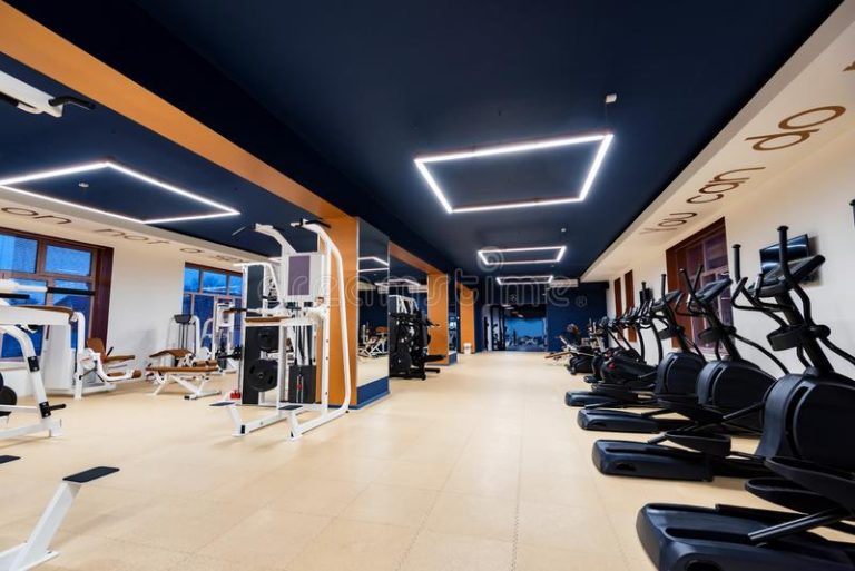 Managing a Modern Gym: 15+ Tips for Success